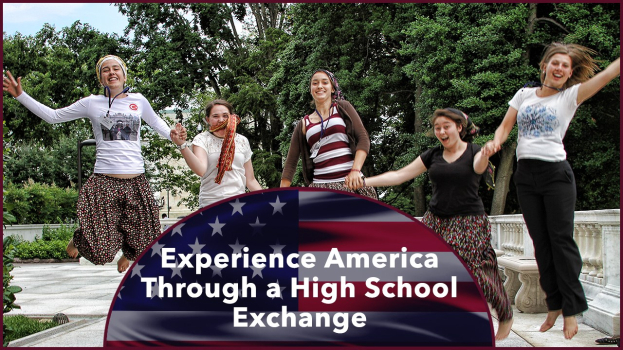 Gruppe von Frauen, die in der Natur springen mit dem Text "Erlebe Amerika durch einen High School Austausch" unten.